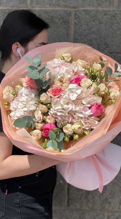 Розы пионы кустовые хризантемы