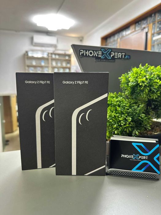Samsung Galaxy Z Flip7 FE 256GB White NOU cu Garantie