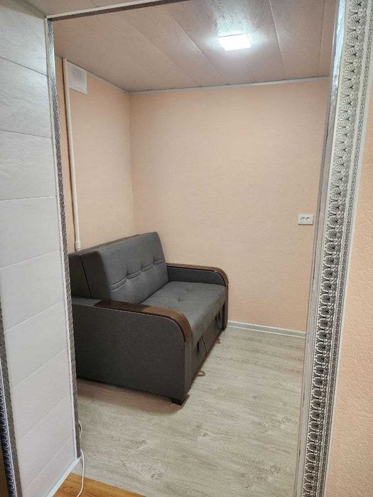 Продам 2ком 2х6 Балкон БИЙ Максим Горкий №М57