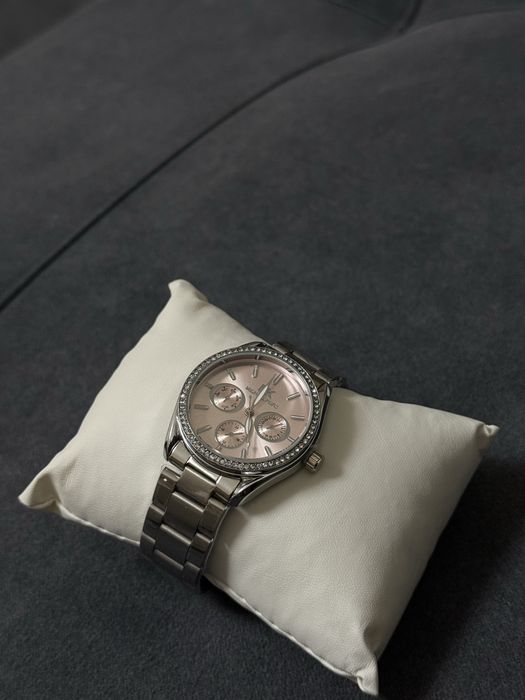 Женские часы от 5000тг