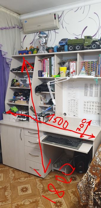 Школьный письменный стол