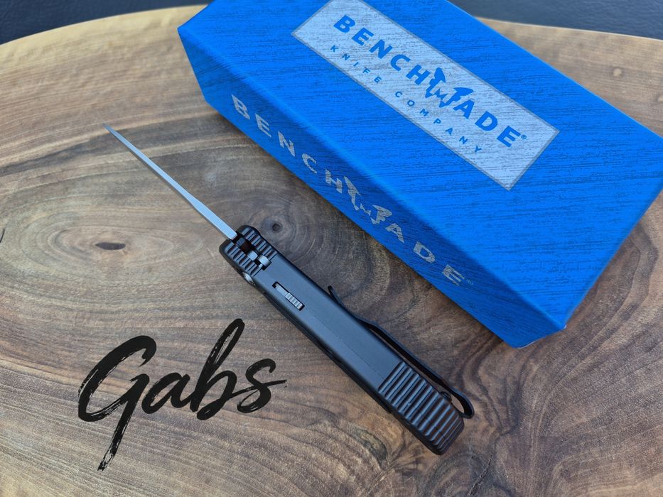 Автоматичен нож Benchmade 9750 Mini Coalition AUTO ,S30V сатенено гладко острие, сиви алуминиеви дръжки с черни G10 инкрустации