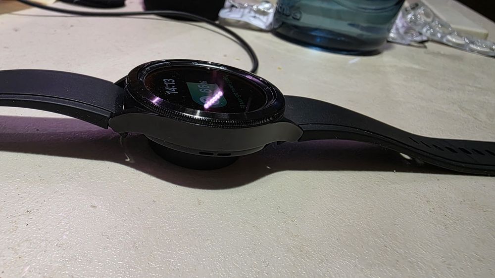 Samsung Galaxy Watch 4 Classic LTE 46 mm.