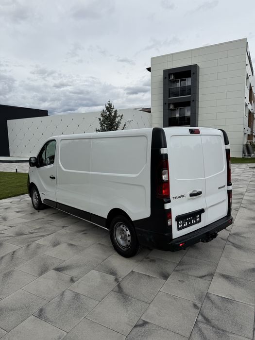 RENAULT Trafic 2015 — imagine 5