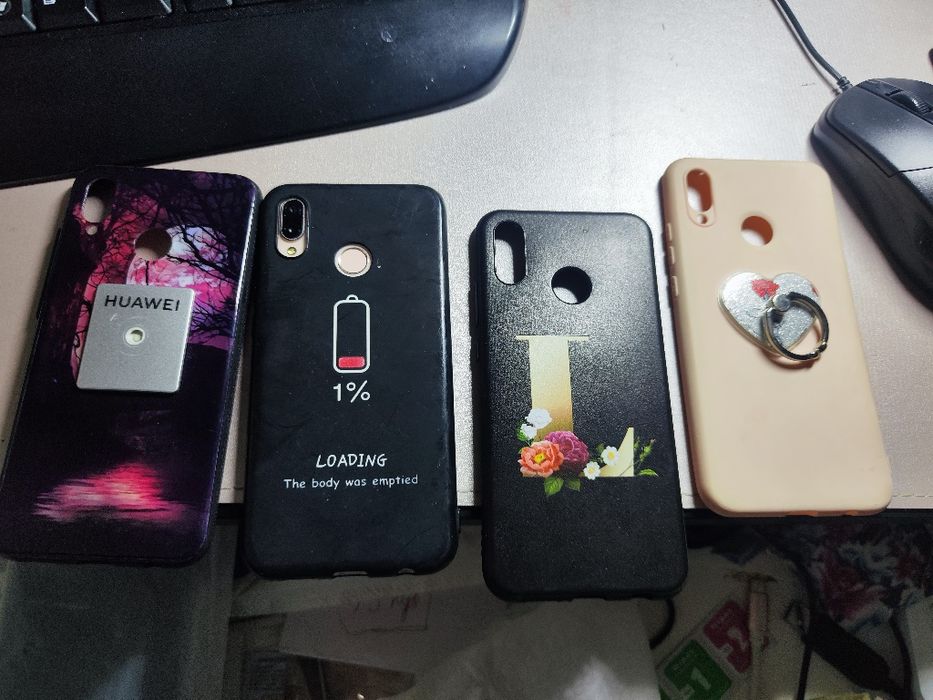 Смартфон Huawei P20 lite