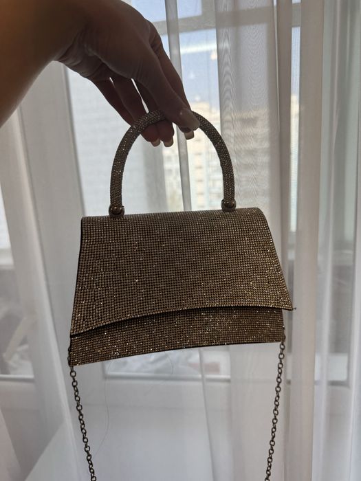 Сумочка со стразами (блестящая)