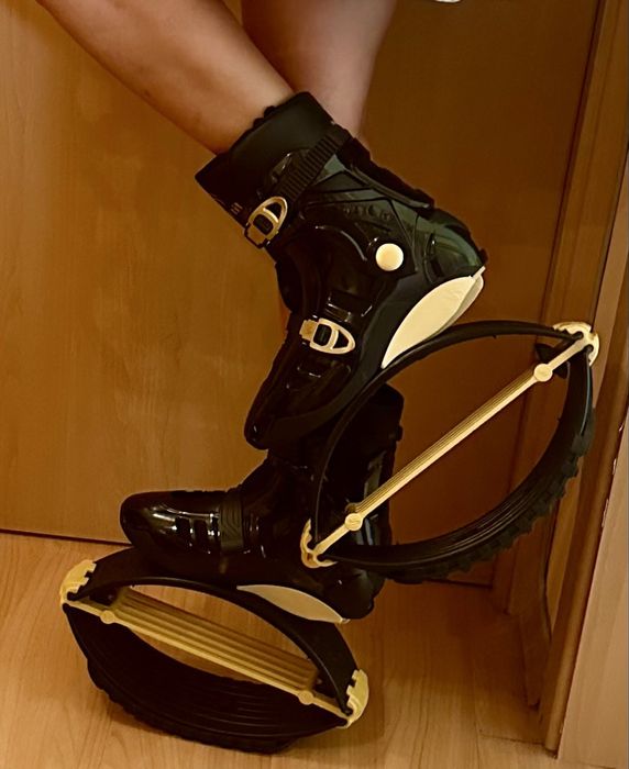 Продавам обувки  Fit Boots