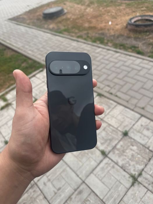 Google Pixel 10 black obsidian 12/128gb
