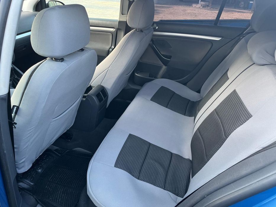 Volkswagen Golf 5 1.6 FSI