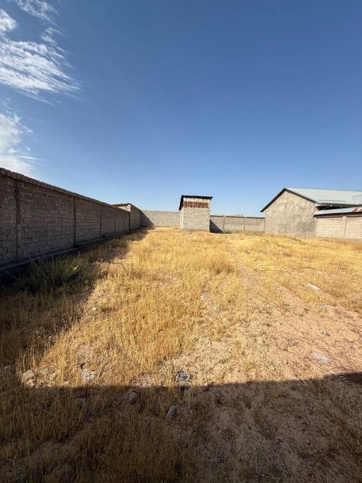 Продается земля , 4 и 6 соток. 2 участка