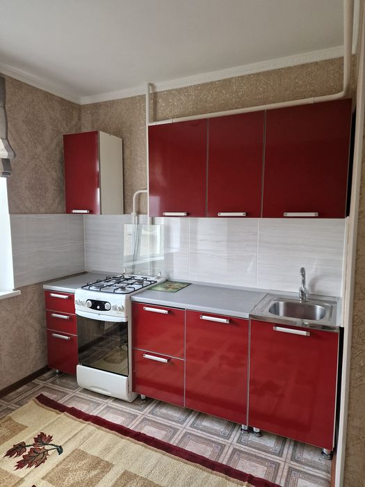 Сдам   1   ком.  квартиру   .