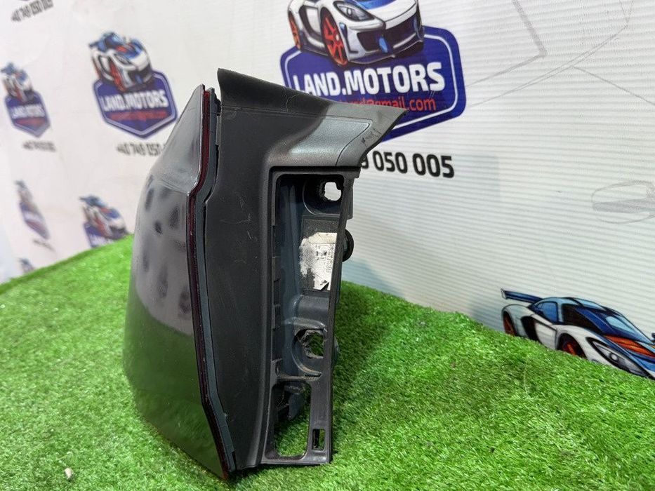 Stop tripla aripa spate stanga 2017 bmw 318i sport seria 3 lci f30 1.5 benzina cod oem 63217372209