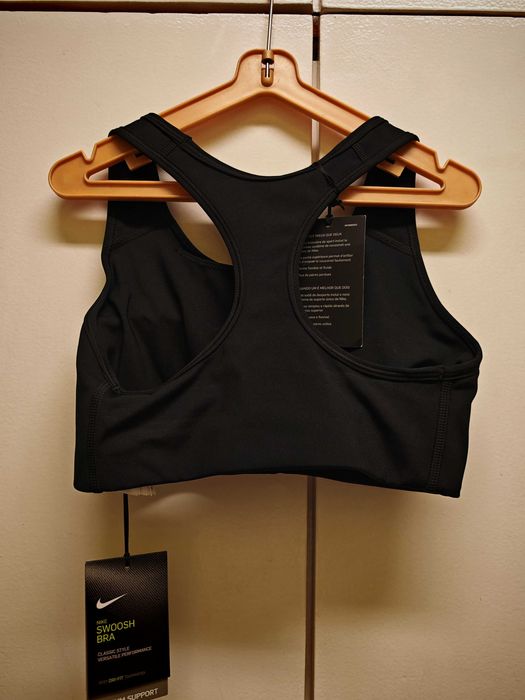 Дамско Спортно Бюстие Nike XS/S размер