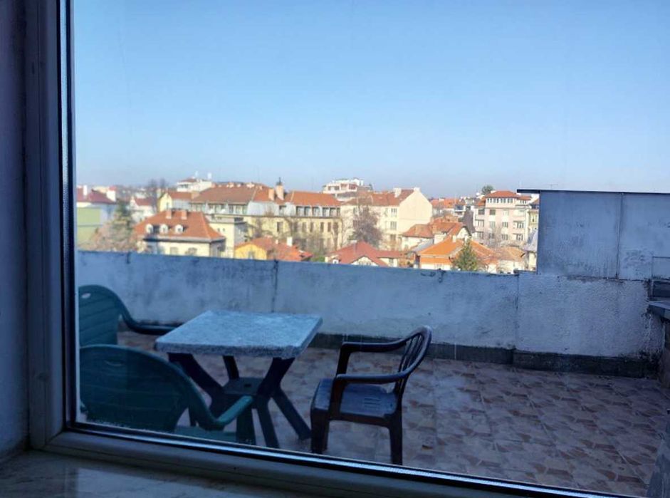 Дава се под наем Тристаен апартамент в София, Яворов - 100 кв.м за 787.95 € - Снимка #10