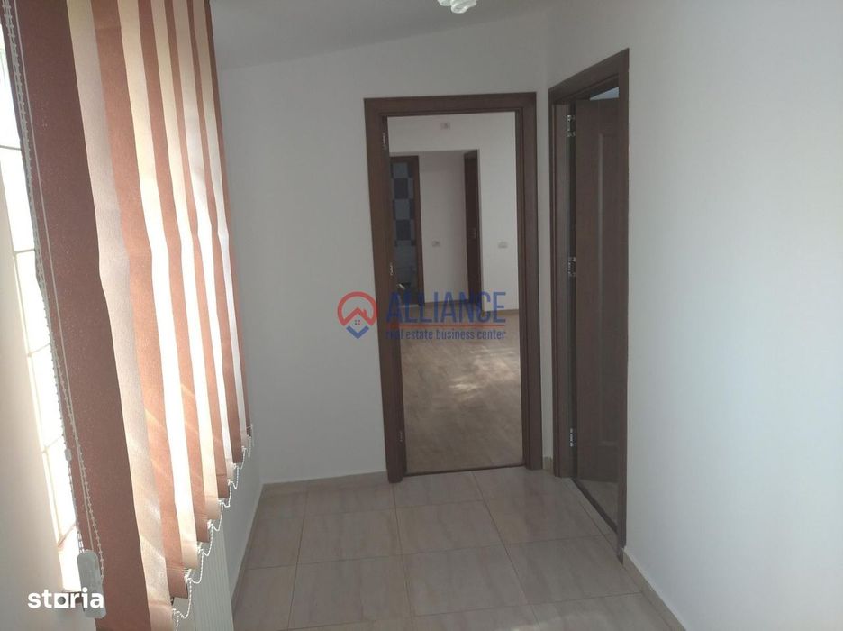 Birou 3 camere, Coiciu, 53.8 mp, renovat 2023