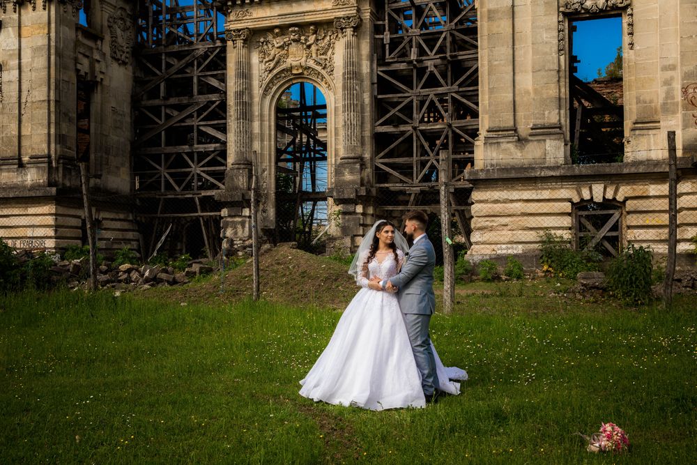 Vând rochie de mireasă