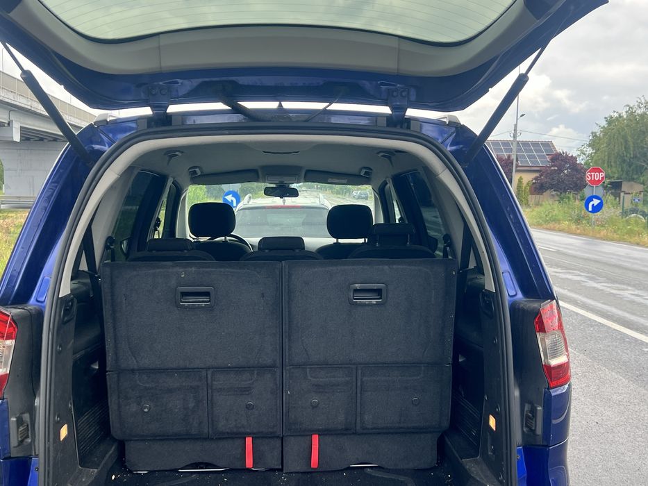Vand Ford galaxy , 7 locuri
