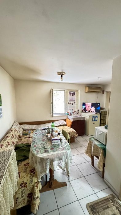 Продава се Ателие в Пловдив, Южен - 35 кв.м за 1143 €/кв.м - Снимка #1