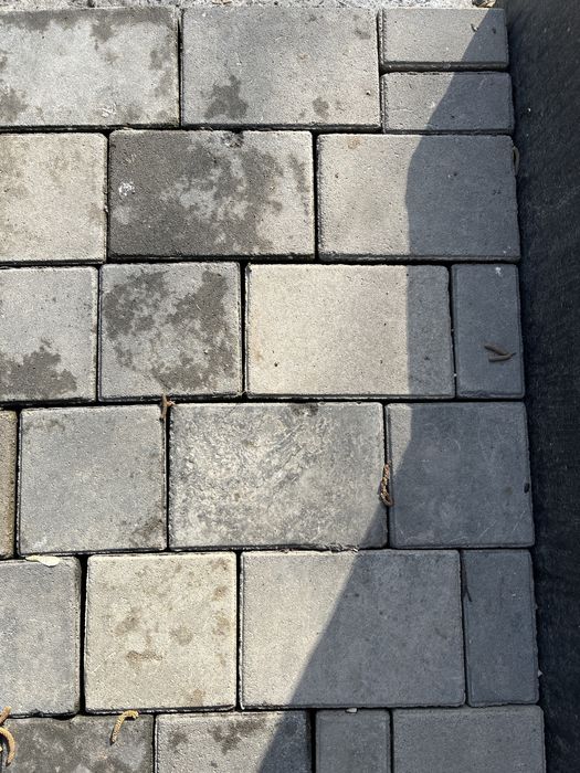 Продается брусчатка серого цвета !