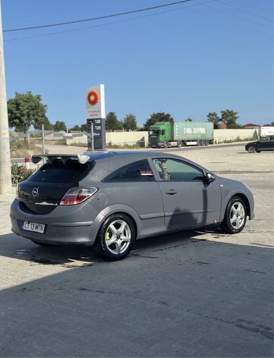 Vând opel Astra h