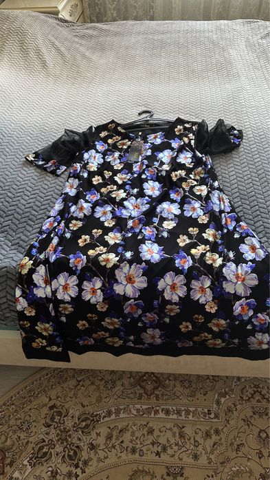 Продается новое платье