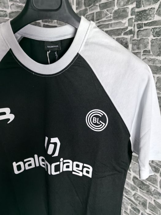 Balenciaga тениска НАМАЛЕНА