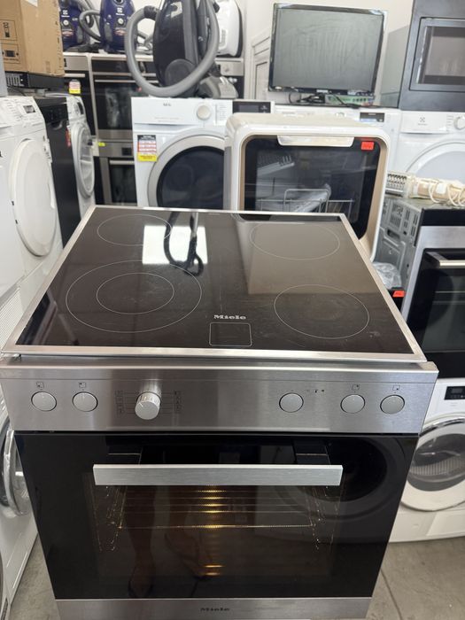 Фурна и плот за вграждане MIELE