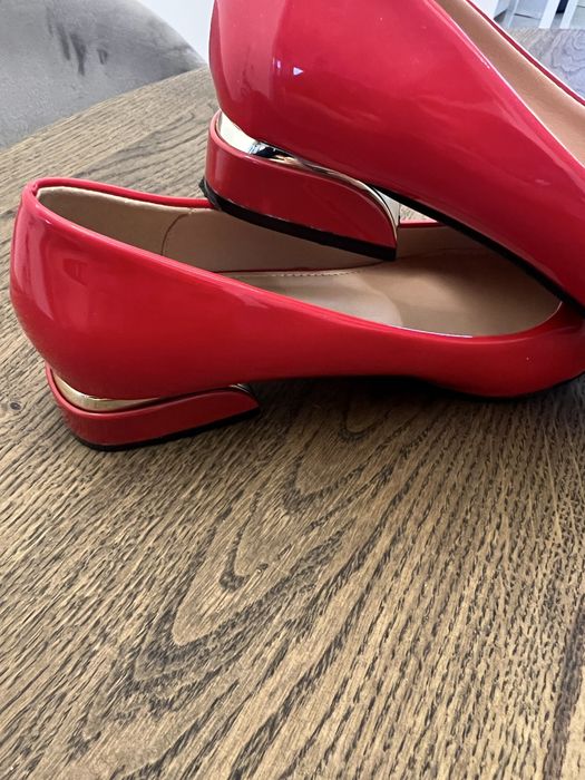 Balerini lacuiti deosebiti