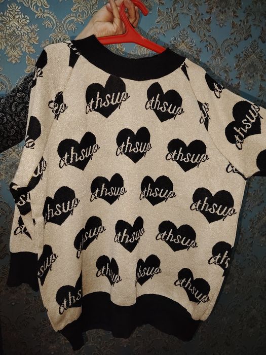 Кофта. Женская. Новая