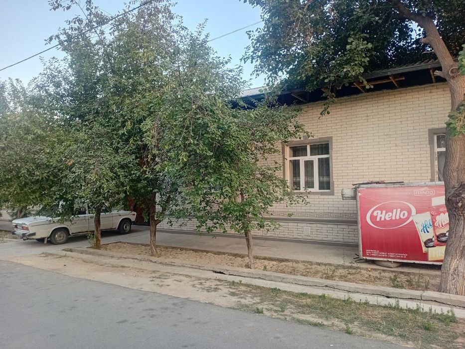 Uy sotiladi uysotiladi
