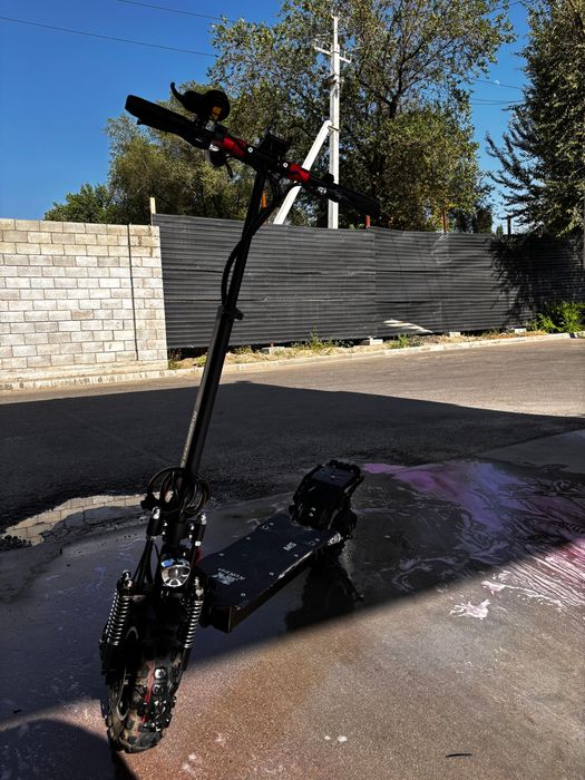 Электросамокат Kugookirin M5