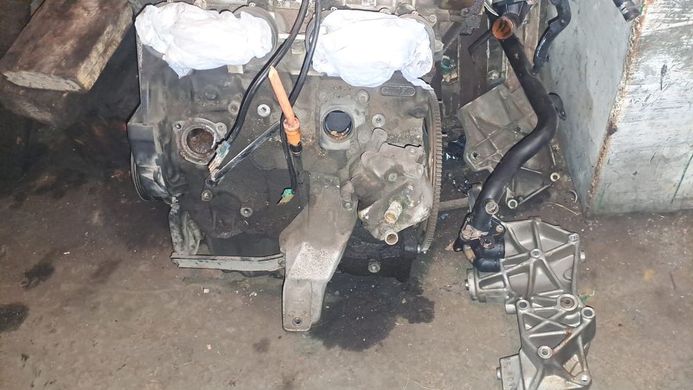 Продам двигатель ADR