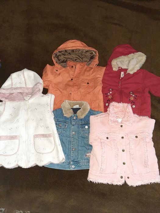 Blanita, palton, pardesiuu fetite 2-3 anisori