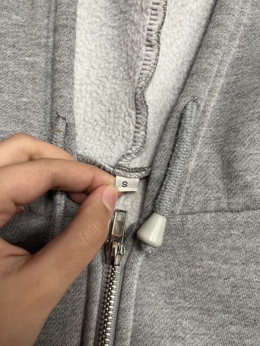 Блузи с дълъг ръкав и суитшърт - прочетете описанието