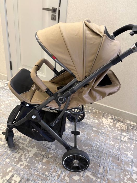 Прогулочная коляска Kidilo, продается.