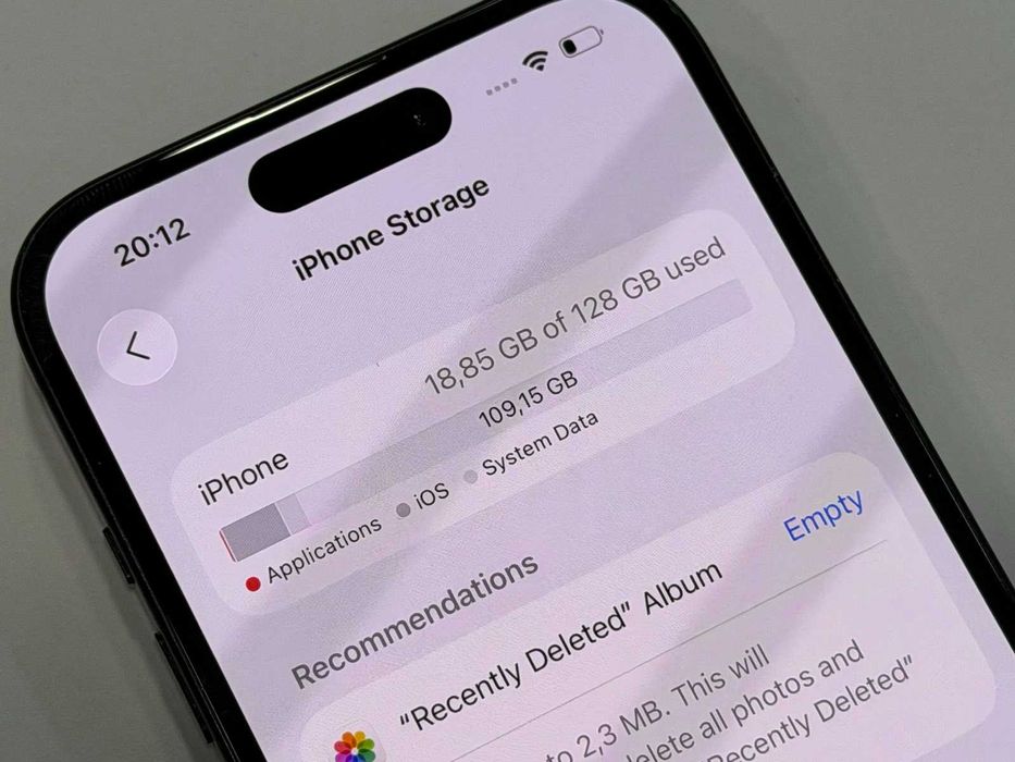 Apple iPhone 15 128GB- 82%