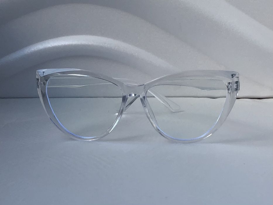 Прозрачни дамски очила за компютър