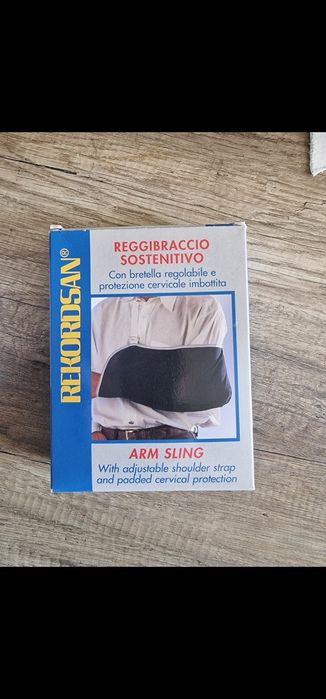 Orteză braț (imobilizator de umăr pentru susținerea brațului)