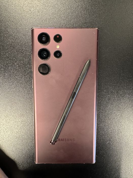 Samsung Galaxy S22 ULTRA