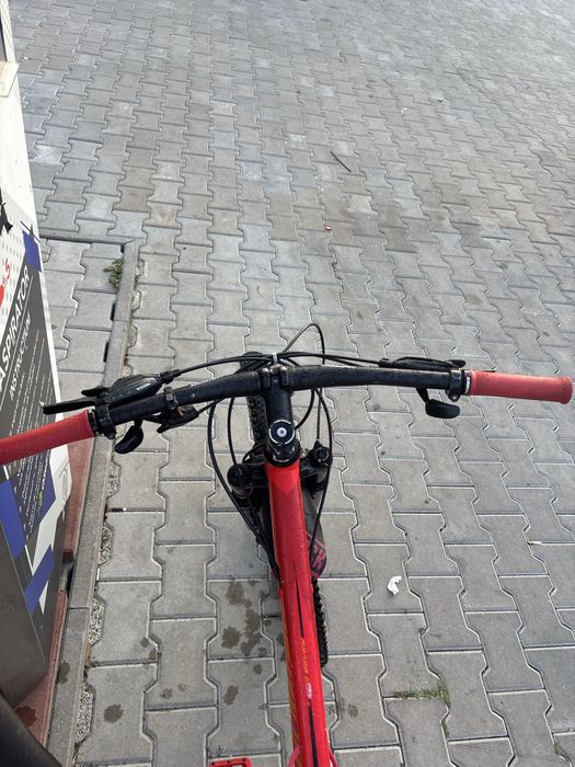 Vand bicicleta merida big seven 40 pret negociabil