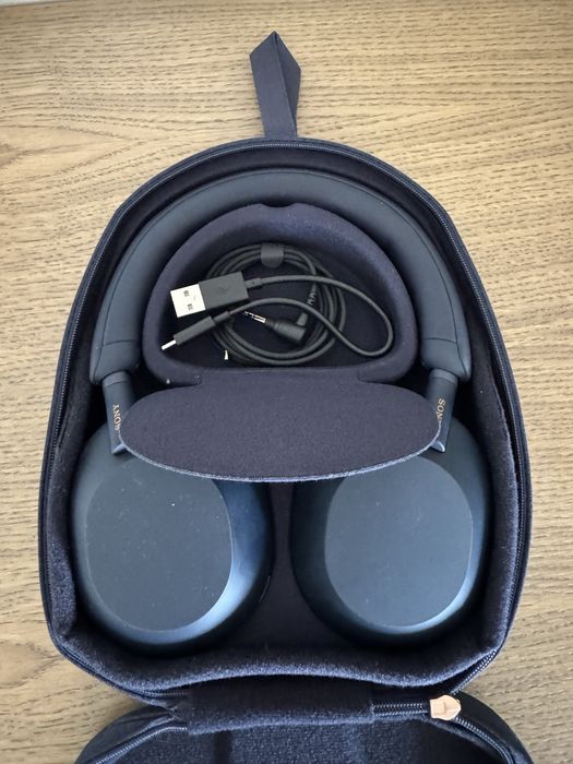 Наушники Sony XM5