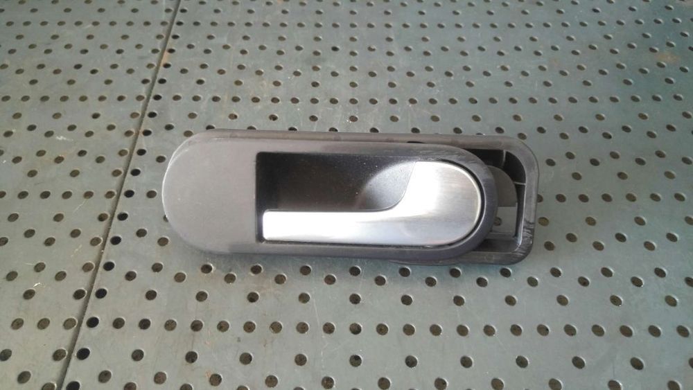 Maner interior dreapta spate vw golf 5 plus 5m1 521 5m0837198