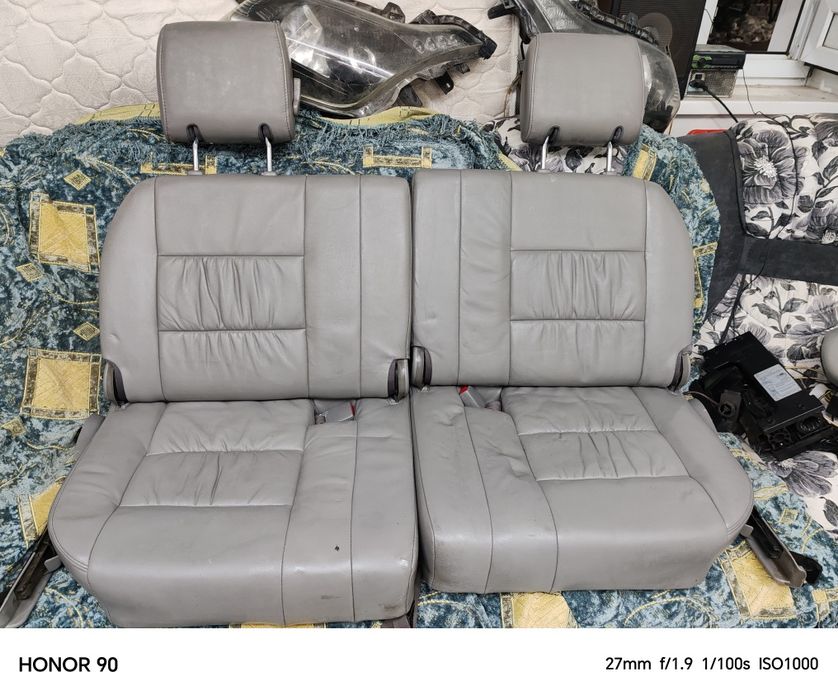 3 ряд сидений тойота