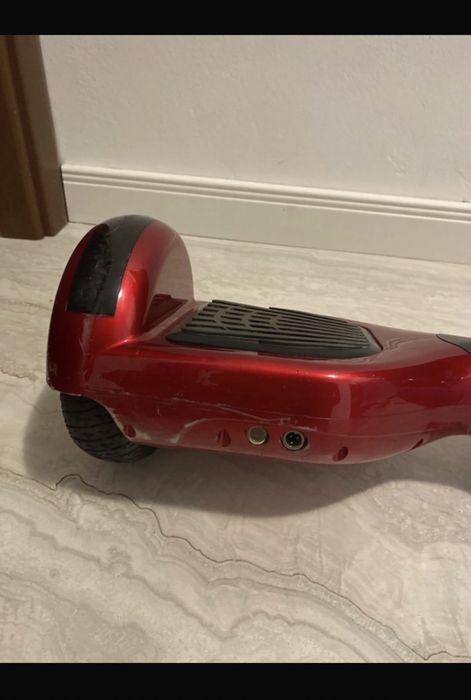 Hoverboard cu leduri la urcare