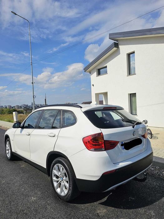 BMW X1 2011 — imagine 4