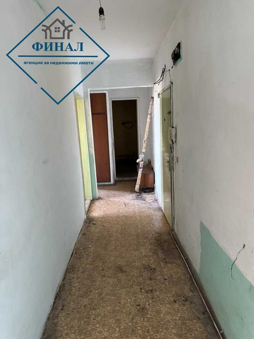 Продава се Двустаен апартамент в Шумен, Боян Българанов 2 - 65 кв.м за 903 €/кв.м - Снимка #1