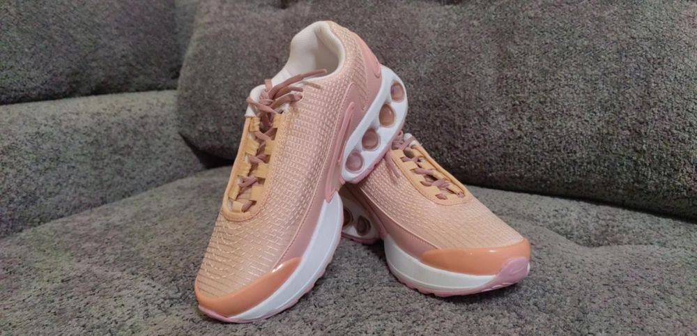 Нови Nike 2 чивта 36.5 и 37