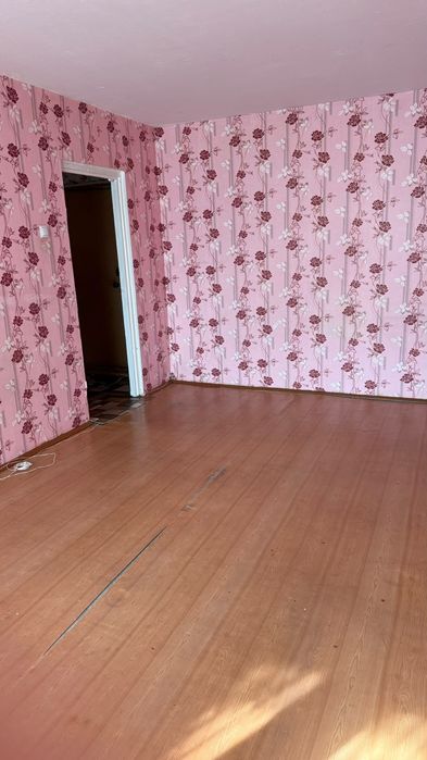 Продам 2 ком квартиру в 19 мкр