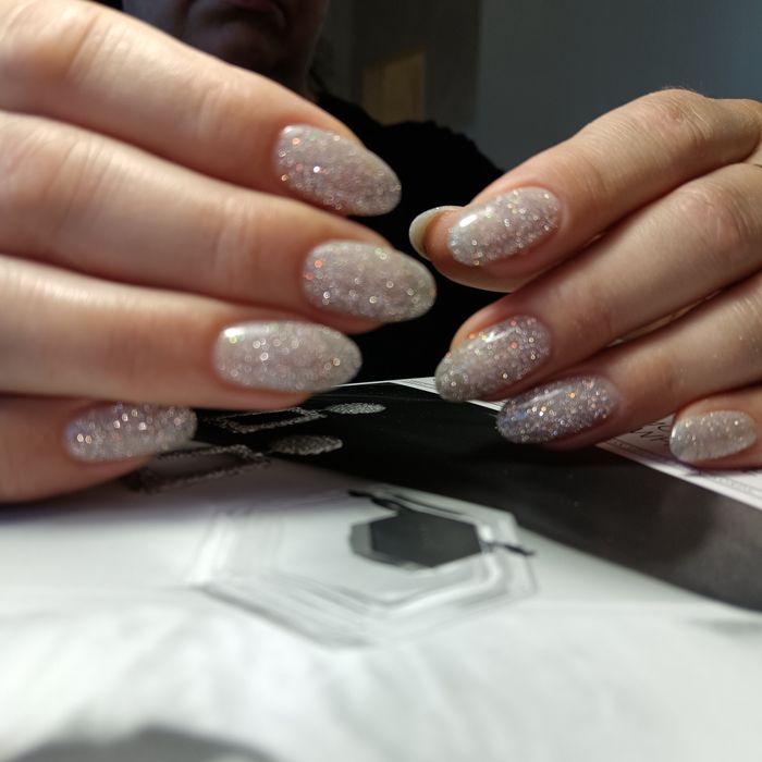 Маникюр  с покрытием за час !Наращивание Мастер с опытом акция