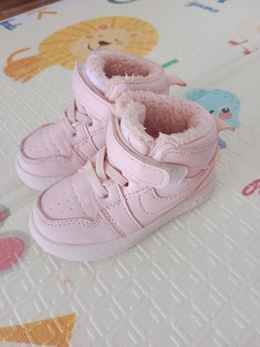 Ботиночки детские